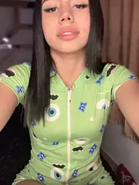 Laura-Khalifa stripchat stream image