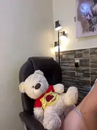 _Alice_1 stripchat stream image