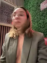 The_Snowwhitee stripchat stream image