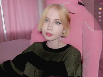 luvsoak bongacams stream image