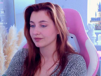 HoneyCherry bongacams stream image