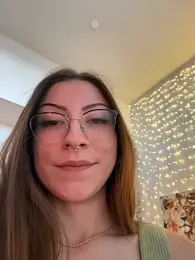 jade_369 stripchat stream image