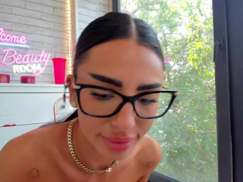 BritneyCharm bongacams stream image