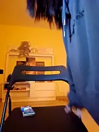 Latin_summer stripchat stream image