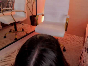 leathompson1 bongacams stream image