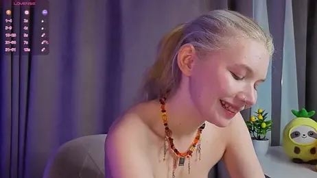 DaisyElmers stripchat stream image