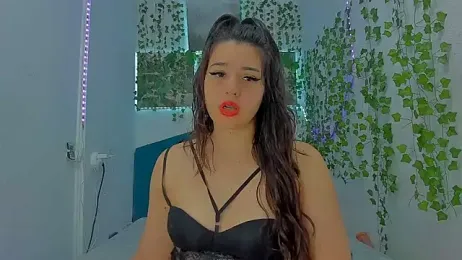 RedAssHottie stripchat stream image