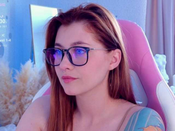HoneyCherry bongacams stream image