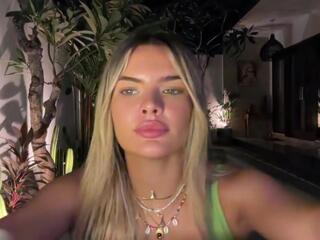 Anais A flirt4free stream image