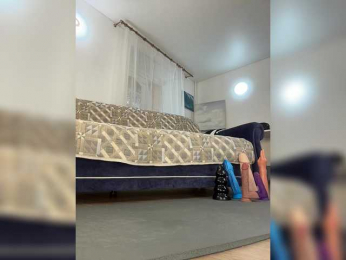 Eva-Rosy bongacams stream image