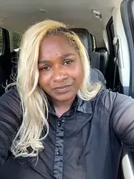 BigFineSelena stripchat stream image