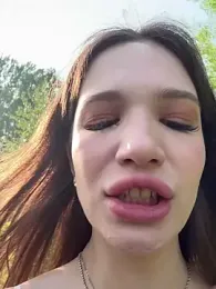 shy_priincess stripchat stream image