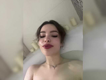 YourLadyyy bongacams stream image