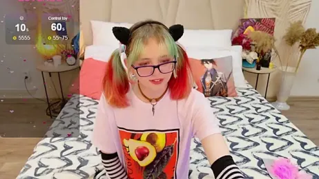 CoralineYoung stripchat stream image