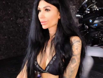 -BABAYAGA- bongacams stream image