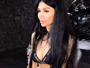 -BABAYAGA- bongacams stream image