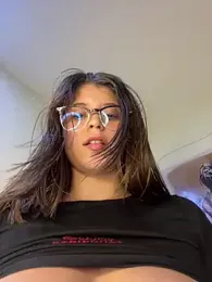 _Alice_1 stripchat stream image