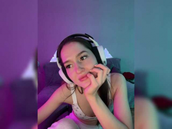 whiteTEA bongacams stream image