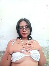 -VICKKY stripchat stream image