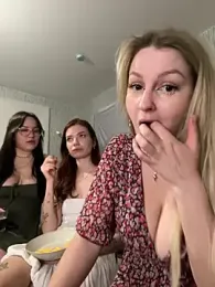 Teya_moon_ stripchat stream image