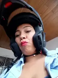 LIZ-06_ stripchat stream image, 11.06.2025 14:20