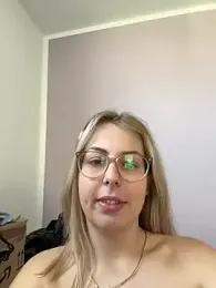 Livewithlucy stripchat stream image