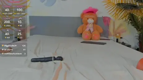 PinkyisHere stripchat stream image