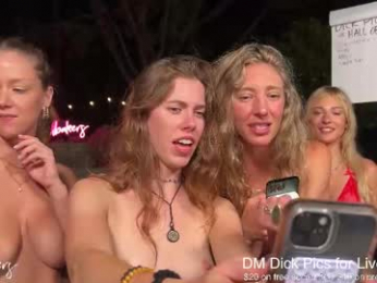 nakedbakers chaturbate stream image