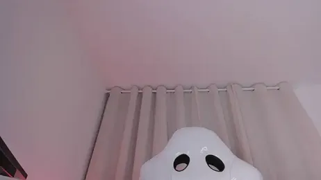 bella_adams_ stripchat stream image