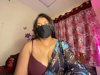 LouleyRanii stripchat stream image