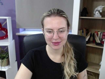 Soft-Zoey bongacams stream image