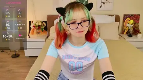 CoralineYoung stripchat stream image