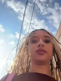 OdetteMason stripchat stream image