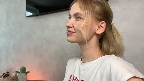 Adelovenick stripchat stream image