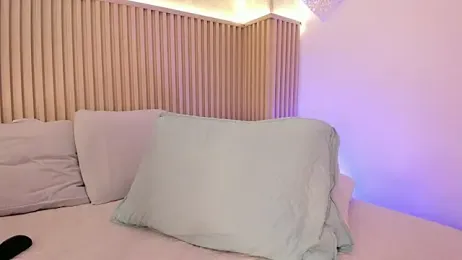 daiana_curly stripchat stream image