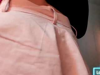 cloe-world1 camsoda stream image