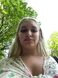 Milkyy_wway stripchat stream image