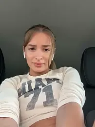 EvieEvans stripchat stream image