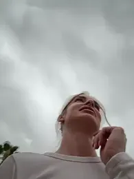 EvieEvans stripchat stream image