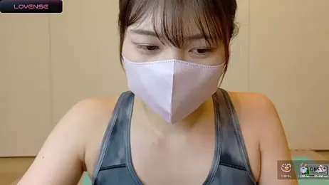 SUZU_ stripchat stream image