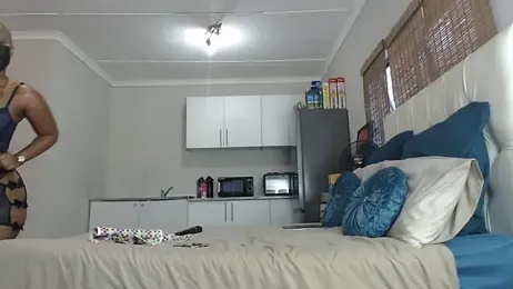 Melanin-Monroeee stripchat stream image