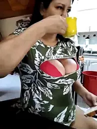 keilymadam stripchat stream image