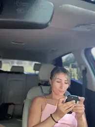 LetsFunKARINA stripchat stream image