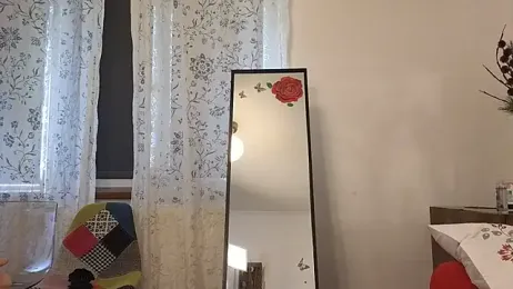 elacoquette stripchat stream image