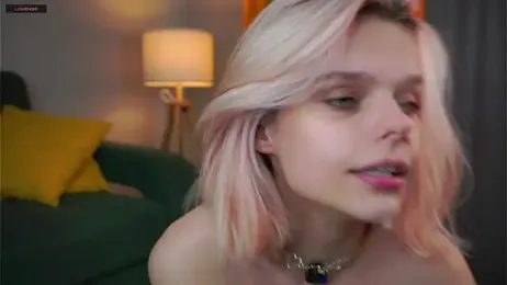 RexanneHatt stripchat stream image