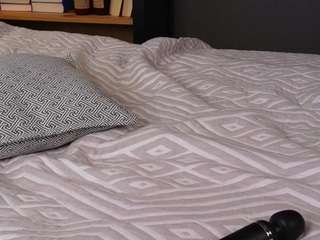 quennagales camsoda stream image