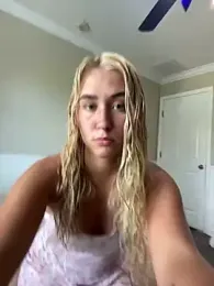 Kaylayoung12 stripchat stream image