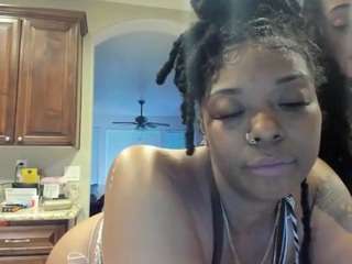 siennadivyne camsoda stream image