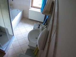 voyeurcam-julmodels-bath-2nd-2 camsoda stream image