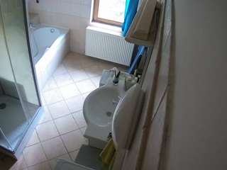 voyeurcam-julmodels-bath-2nd-2 camsoda stream image